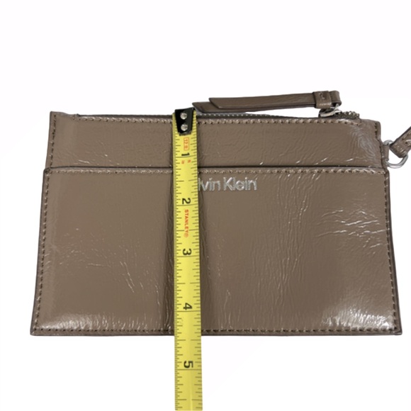 Calvin Klein Faux Fur Crossbody With Wristlet Pouch NWT - Picture 11 of 14